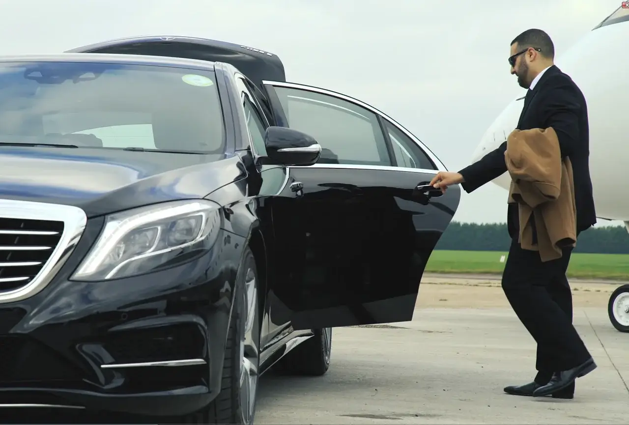Cheap minicabs Hayes